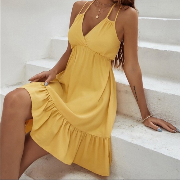Boho strappy V neck ruffle hem dress - Picture 6 of 6